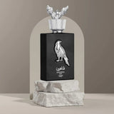 Lattafa Pride Shaheen Silver EDP 100 мл — кадър с фон
