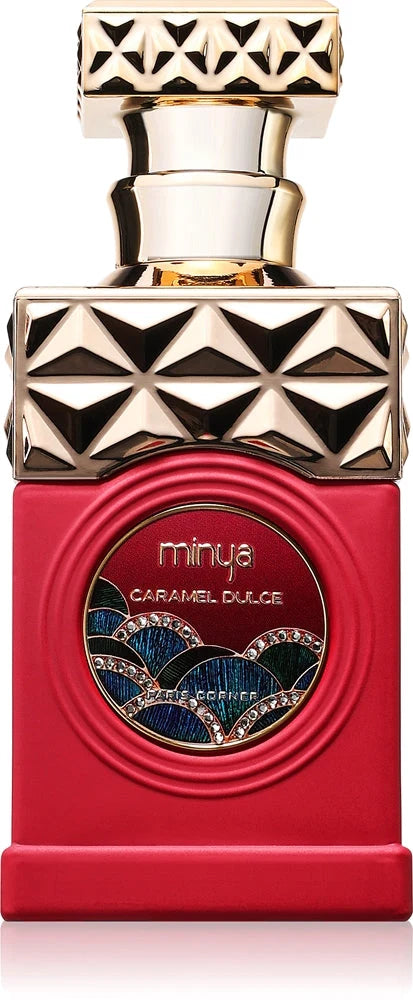 Флакон Paris Corner Minya Caramel Dulce EDP 100 мл с огледално отражение на бял фон.
