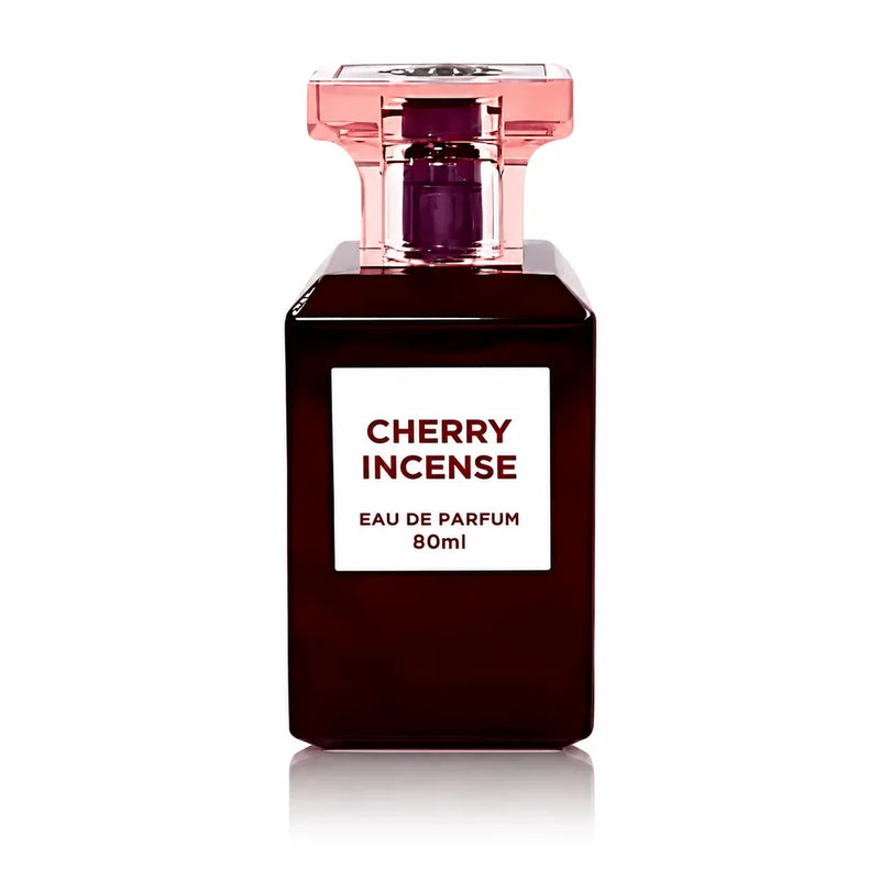 Флакон Fragrance World Cherry Incense EDP 80ml с огледално отражение на бял фон.